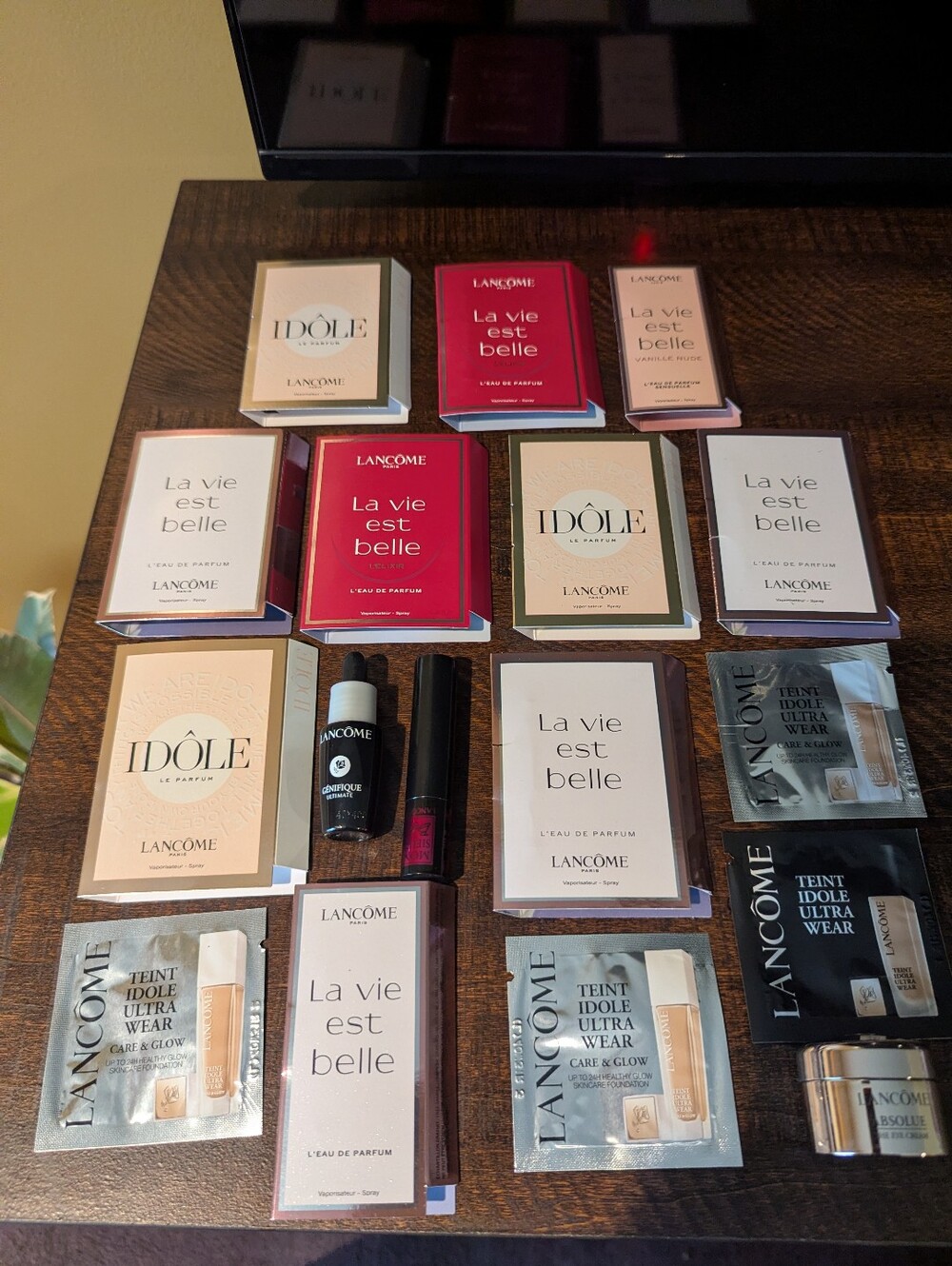 Lot 17pc - Picture 12 of 14